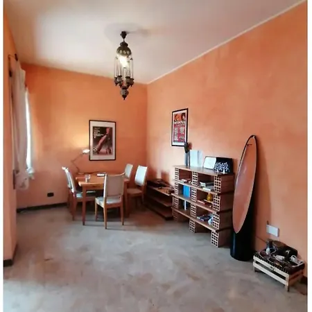 Casa Kumbhaka ホームステイ ローマ